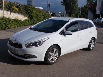 KIA CEE'D SW 1.6 GDI Limitált 110000km!DIGIT-KLÍMA!KORMÁNYFŰTÉS!ÜLÉSFŰTÉS!