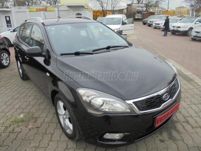 KIA CEE'D SW 1.6 LX Exclusive 6 SEBESSÉG T RADAR T KAMERA SZ NAVI ŰLÉSFŰTÉS SZ KŐNYV