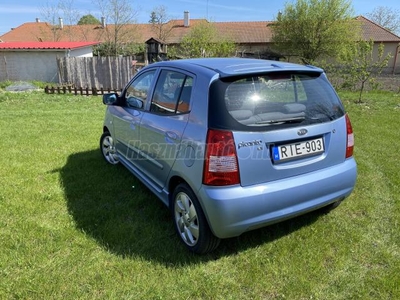 KIA PICANTO 1.1 EX