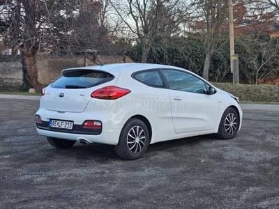 KIA PRO CEE'D 1.4 CRDI EX