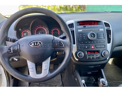 KIA PRO CEE'D 1.6 CRDi LX