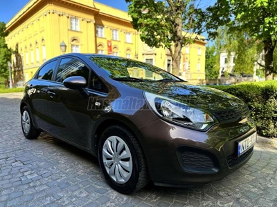 KIA RIO 1.1 CRDi EX Elrepülök Rióval 95ekm-rel