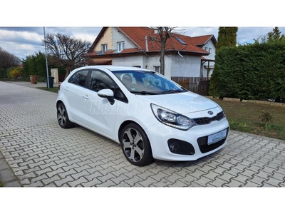 KIA RIO 1.4 CRDi EX Limited SZERVIZKÖNYV! 136.000KM