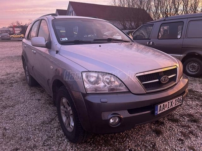 KIA SORENTO 2.4 LX