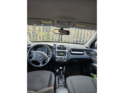 KIA SPORTAGE 2.0 CRDi EX 4x4