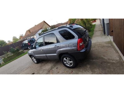 KIA SPORTAGE 2.0 LX 2WD