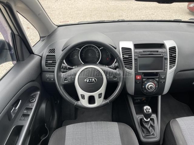 KIA VENGA 1.6 CRDi HP TX PAN.TETŐ!NAVI! KAMERA!ÜLÉSF!ÁLLÓF!PDC!ALU!V.HOROG!128LE!