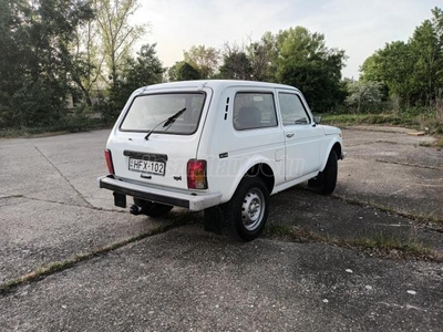 LADA NIVA 21214