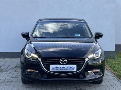 MAZDA 3 Sport 2.0 Takumi Navi/Kamera/LED/HUD/Keyless/Ülés-Kormányfűtés/18-as Alu/Sérülésmentes/Sz.könyves