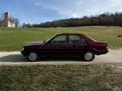 MERCEDES-BENZ 190 E