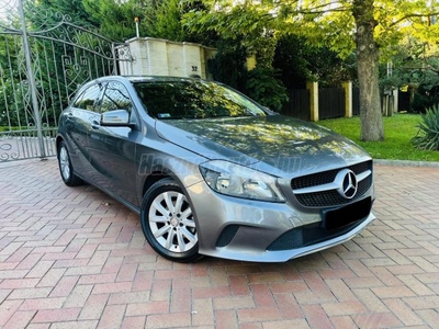 MERCEDES-BENZ A 180 d Urban 7G-DCT