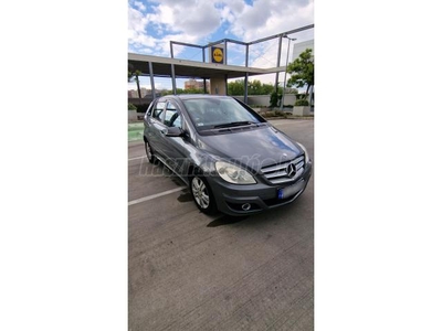 MERCEDES-BENZ B 180 BlueEFFICIENCY 245G