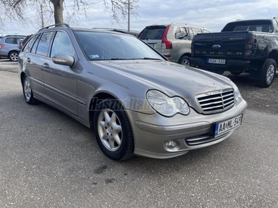 MERCEDES-BENZ C 180 T Kompressor Avantgarde Szép állapotban!