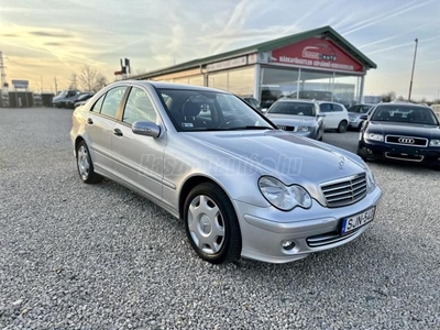 MERCEDES-BENZ C 200 CDI Classic (Automata) 2 tulaj. szervizkönyv. újszerű!