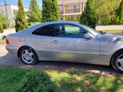 MERCEDES-BENZ CLK 200