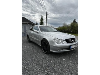 MERCEDES-BENZ CLK 270 CDI Avantgarde Manual 6