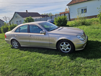 MERCEDES-BENZ E 200 T Kompressor Avantgarde