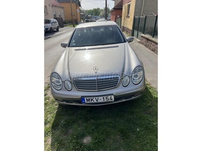 MERCEDES-BENZ E 220 CDI Classic 90 KW