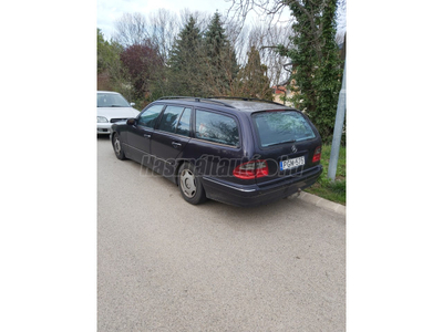 MERCEDES-BENZ E 220 T CDI Avantgarde