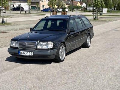 MERCEDES-BENZ E 250 T TD