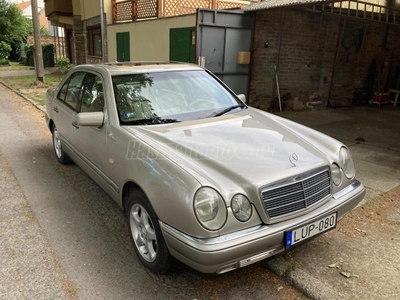 MERCEDES-BENZ E 280 Elegance