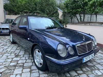 MERCEDES-BENZ E 300 TD Avantgarde (Automata) 100%-ban rozsdamentes állapot! Garantált km! Spanyol import!