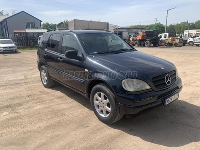 MERCEDES-BENZ ML 270 CDI (Automata)