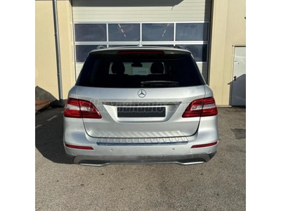 MERCEDES-BENZ ML 350 BlueTEC (Automata)