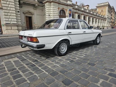 MERCEDES-BENZ W 123 230 automatic