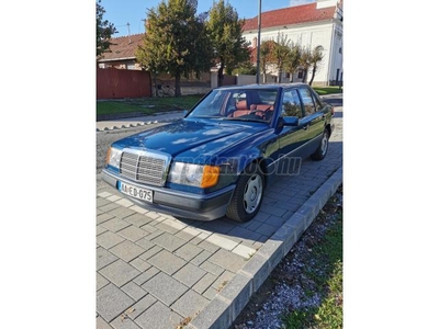 MERCEDES-BENZ W 124 250 D klíma. tempomat. mechanikus 5-ös váltó