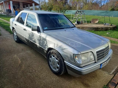 MERCEDES-BENZ W 124