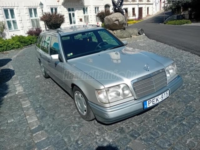 MERCEDES-BENZ W 124 W124 200