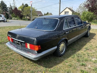 MERCEDES-BENZ W 126 560 SEL