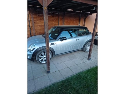 MINI MINI COOPER 1.6