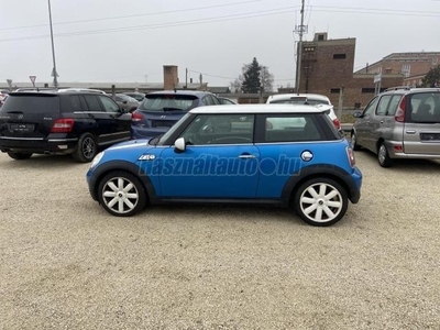 MINI MINI Cooper S 1.6 OLASZORSZÁGI ROZSDAMENTES! KÜLFÖLDI OKMÁNYOKKAL!