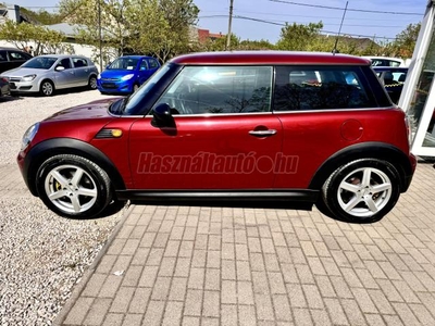 MINI MINI ONE 1.4 MAGYAR-SZERVÍZELT-ALU-KLÍMA-GYÁRI KULCSOK