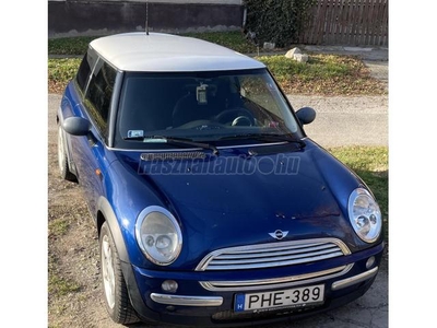 MINI MINI ONE De Luxe 1.6