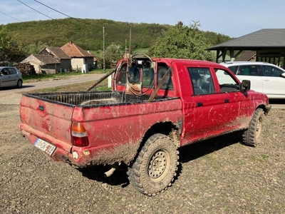 MITSUBISHI L 200 Pick Up 2.5 TD DK GL 4WD