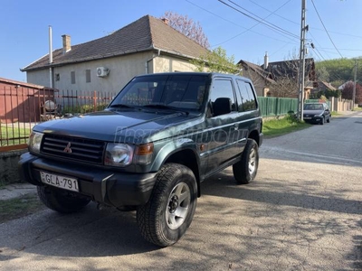 MITSUBISHI PAJERO 2.5 TD GLX