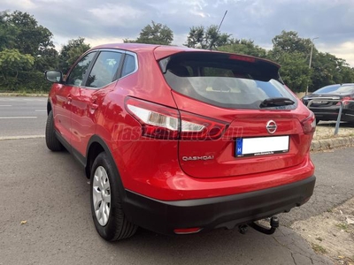 NISSAN QASHQAI 1.2 DIG-T Acenta EURO6 /Mo.-i/ 2.Tulajdonostól/Kevés Km/1 Év Garanciával/Akciós Ár/