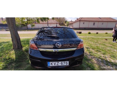 OPEL ASTRA H 1.4 Cosmo