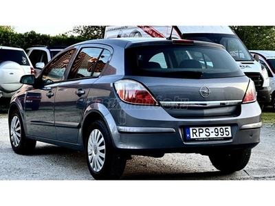 OPEL ASTRA H 1.4 Elegance