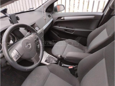 OPEL ASTRA H 1.4 Enjoy