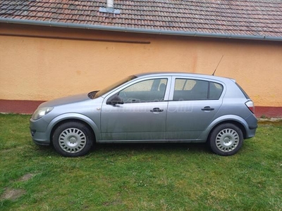 OPEL ASTRA H 1.4 Enjoy