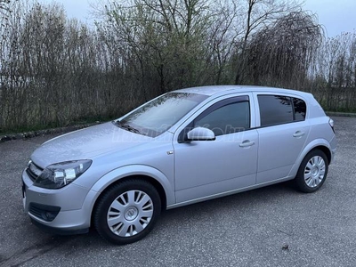 OPEL ASTRA H 1.4 Enjoy