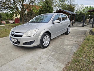 OPEL ASTRA H 1.4 Enjoy