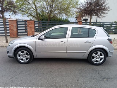 OPEL ASTRA H 1.6 Cosmo 157e.km!