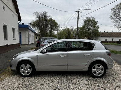 OPEL ASTRA H 1.6 Cosmo