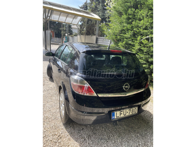 OPEL ASTRA H 1.6 Cosmo