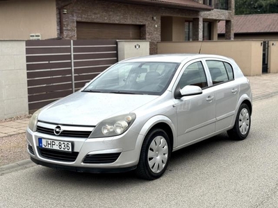 OPEL ASTRA H 1.6 Elegance